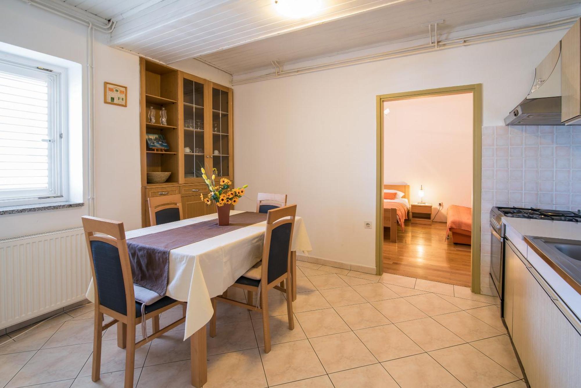 Apartments Villa Ana كرك المظهر الخارجي الصورة