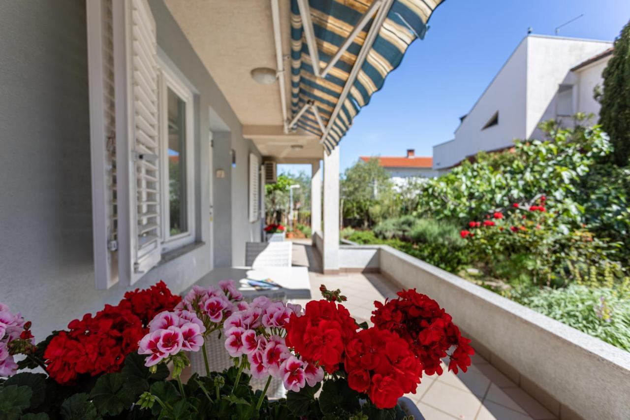 Apartments Villa Ana كرك المظهر الخارجي الصورة